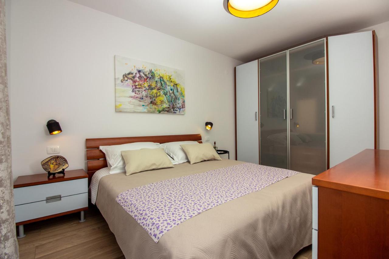 Bura2 , With Private Parking In The Garage Apartment Split Ngoại thất bức ảnh